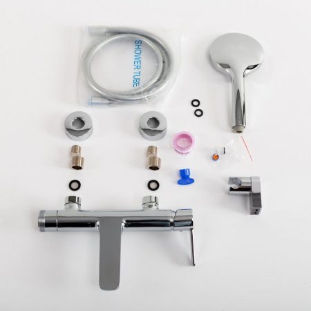 LUX Комплект смесителей для ванной - смеситель для ванны и смеситель для раковины, артикул LUX-VD/LS-01