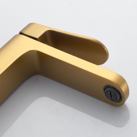 Смеситель для раковины Shevanik S4501G, золотой сатин, артикул S4501G