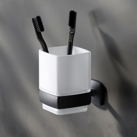 AK90D2106B Gem набор аксессуаров для зоны красоты и туалета, черный, артикул AK90D2106B