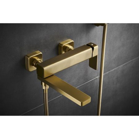 Смеситель для ванны Fmark FS8724-22C, матовое золото, артикул FS8724-22C