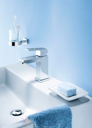 Смеситель для раковины  GROHE EUROCUBE 23446000 (хром, L-13,3 H-10,9), шт, артикул 23446000