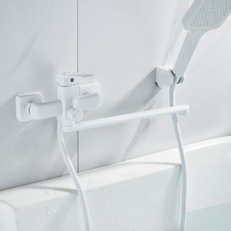 Смеситель для ванны Shevanik S9922C, белый