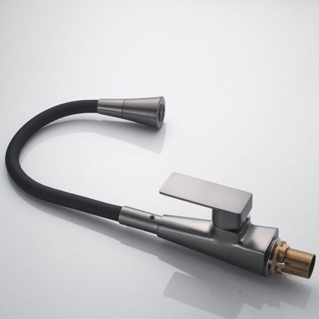 Смеситель для кухни с гибким изливом Shevanik S543T-3, оружейная сталь/черный