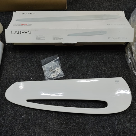 Laufen Alessi One Полочка 630х175мм с полотенцедержателем, из керамики, цвет: белый, артикул 8.7097.2.000.000.1