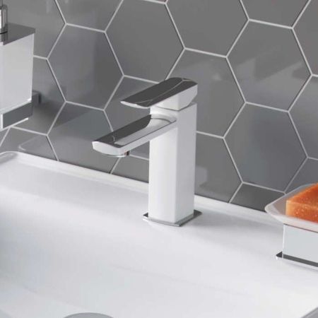 Смеситель для умывальника EXCELLENT Pride AREX.4001WH (хром/белый), артикул AREX.4001WH