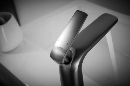 Смеситель для раковины Rose R39T R3901T, оружейная сталь, артикул R3901T