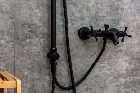 Душевая система Orange Mia M34-933b Черная, артикул M34-933b