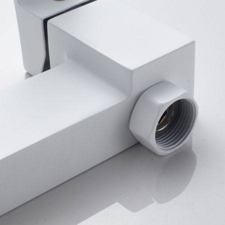 Смеситель для ванны Shevanik S4002C, белый