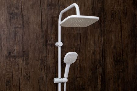 Душевая система Orange Aristo M19-944w Белая Душевая система Orange Aristo M19-944w Белая