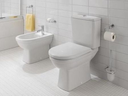 Комплект:напольный унитаз, бачок, механизм смыва на 3 / 6 л, сиденье с микролифтом, артикул 9729B003-7200