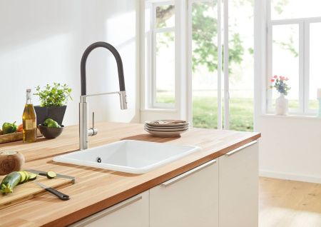 Смеситель для кухни GROHE Concetto с профессиональной лейкой, суперсталь/черный (31491DC0) Смеситель для кухни GROHE Concetto с профессиональной лейкой, суперсталь/черный (31491DC0)