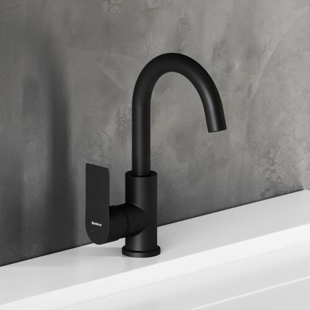 470220300 Apollo Смеситель для умывальника с поворотным изливов, черный, артикул 470220300