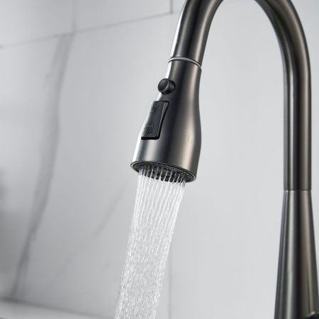 Смеситель для кухни с выдвижным изливом Shevanik S363T, оружейная сталь