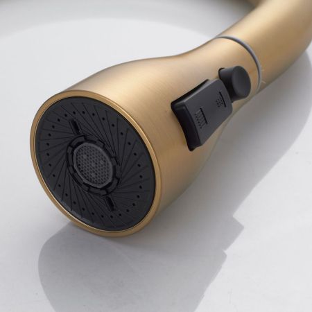 Смеситель для кухни с выдвижным изливом Shevanik S363G, золотой сатин