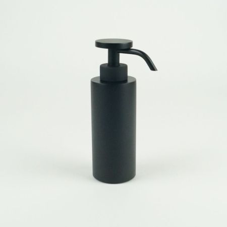 Surya Metall, круглый металлический дозатор 5х5хh17 см с помпой V6, цвет черный матовый, артикул 6192/MB-V6
