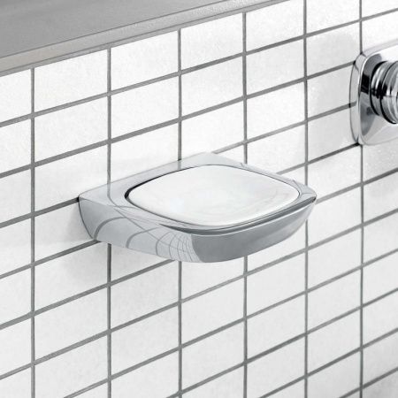 Мыльница подвесная KLUDI AMBIENTA 5398505 (фарфор, белый/хром, на стену, квадратная, глянцевый), шт Мыльница подвесная KLUDI AMBIENTA 5398505 (фарфор, белый/хром, на стену, квадратная, глянцевый), шт