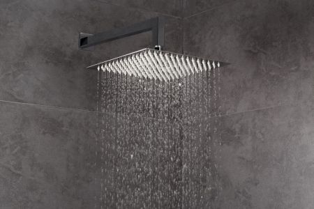 AQG, душевая квадратная ультраплоская антикальковая головка ATLACC 25х25 см, цвет хром