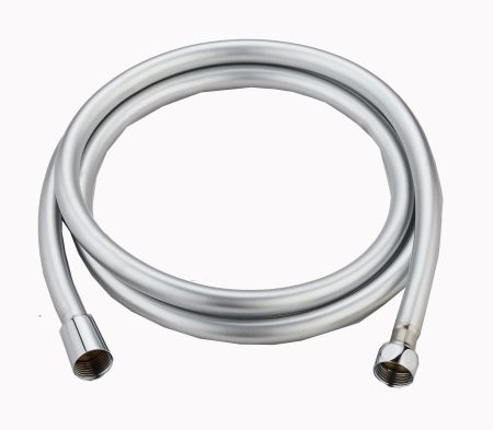 Шланг армированный  1,5 м, артикул: VLSR150, VODA