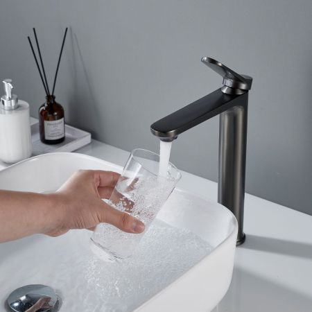 Смеситель для раковины высокий Shevanik S4311T, оружейная сталь, артикул S4311T