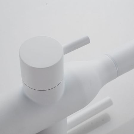 Смеситель для кухни с подключением фильтра Shevanik S248C, белый