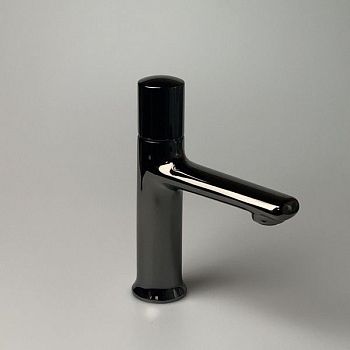 Daniel Fusion, однорычажный смеситель для раковины (излив 12 см), с донным клапаном, цвет глянцевый черный хром