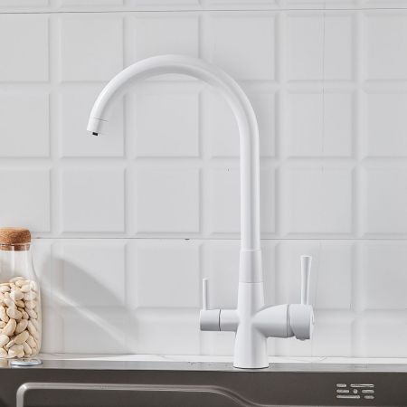 Смеситель для кухни с подключением фильтра Shevanik S428C, белый, артикул S428C