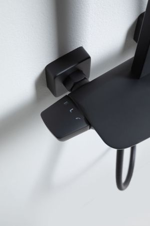 Душевая стойка Allen Brau Infinity 5.21030-31 черный матовый, артикул 5.21030-31