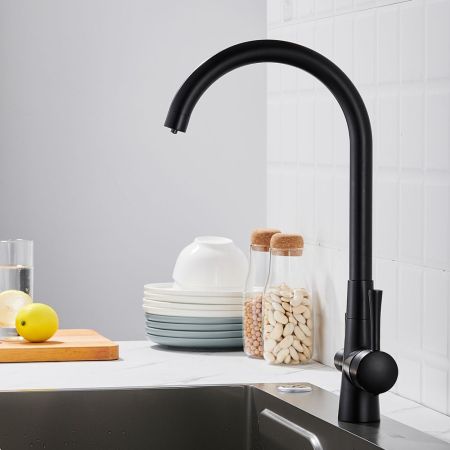 Смеситель для кухни с подключением фильтра Shevanik S428H, черный, артикул S428H