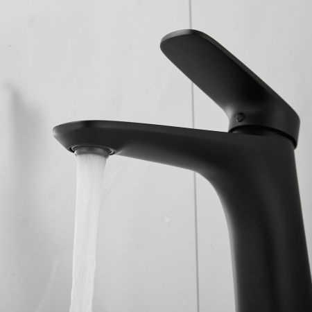 Смеситель для раковины Raffine F0185H, черный