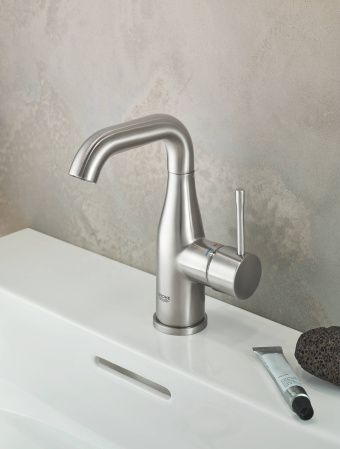 Смеситель GROHE Essence New для раковины с донным клапаном, суперсталь (23462DC1) Смеситель GROHE Essence New для раковины с донным клапаном, суперсталь (23462DC1)