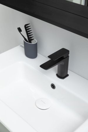 Смеситель для раковины Allen Brau Infinity 5.21001-31 черный матовый, артикул 5.21001-31