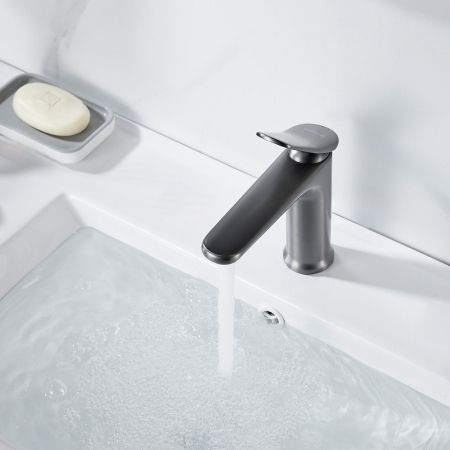 Смеситель для раковины Shevanik S4701T, оружейная сталь