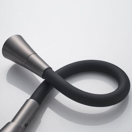 Смеситель для кухни с гибким изливом Shevanik S543T-3, оружейная сталь/черный