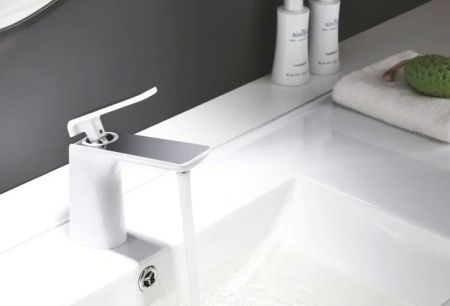 Смеситель для раковины Rose R14F R1401F, белый/хром