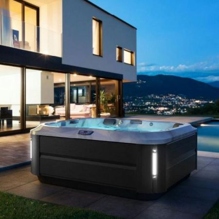 JACUZZI J335 Минибассейн 214х214х94 см, ClearRay PRO3TECT + Ozone, подсветка, аудио, нагрев 3kw, панель Smoked Ebony/акрил Platinum (без крышки)