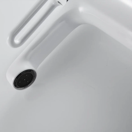 Смеситель для раковины Shevanik S8101F, белый/хром