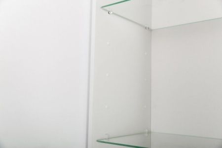 DUE Шкаф подвесной с двумя распашными дверцами с доводчиками, с двумя полками, универсальный, Bianco Lucido, 400x300x1500, DUE-1500-2A-SC-BL-P, артикул DUE-1500-2A-SC-BL-P