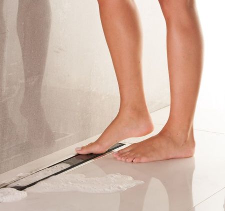 Душевой лоток, Pestan, Confluo Premium Line Black Glass, ширина, мм-120, длина, мм-650, высота, мм-105, монтаж-в пол, пропускная способность, л/сек-0,8, выход Ø50 мм, поворот базы 360°, сифон-есть, материал сифона-полипропилен, опоры-есть, декоративная ре, артикул 13000293