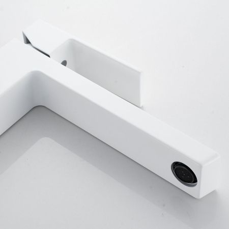 Смеситель для раковины высокий Rose R18C R1811C-1, белый