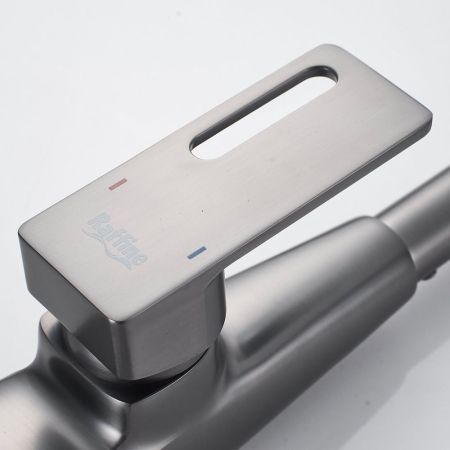 Смеситель для кухни с гибким изливом Raffine F313T-3, оружейная сталь