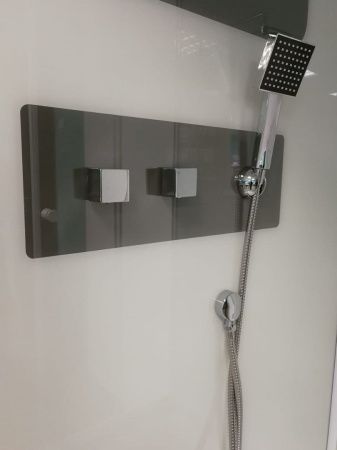 Кабина BMM86  душевая PARLY