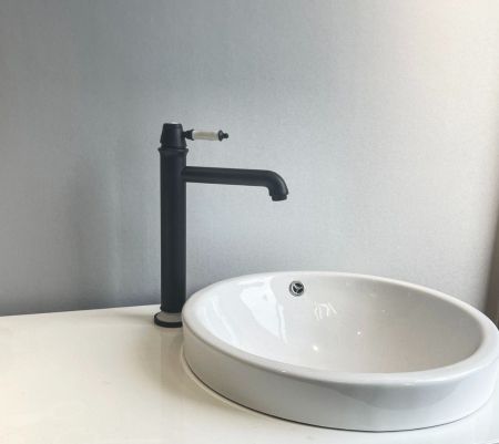 Смеситель Marbella Nero XL для раковины, черный, высокий BOCH MANN BM8730, артикул BM8730