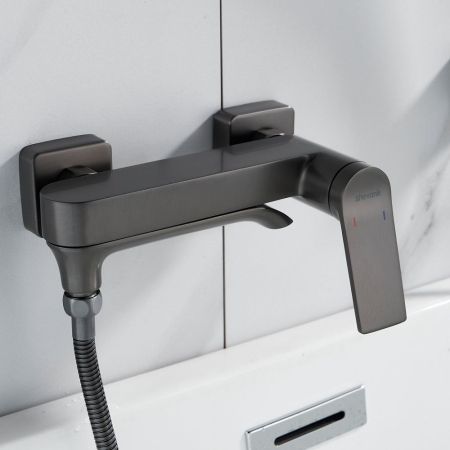 Смеситель для ванны Shevanik S4102T, оружейная сталь, артикул S4102T