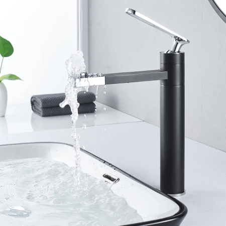 Смеситель для раковины с поворотным носиком Shevanik S6611H, черный/хром, артикул S6611H