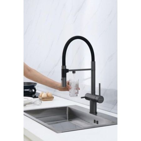 Смеситель для кухни Paulmark Magneto Ma213118-B Беретта Черный