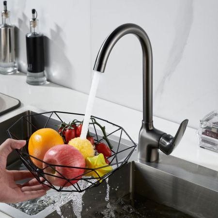 Смеситель для кухни Shevanik S5053T, оружейная сталь, артикул S5053T