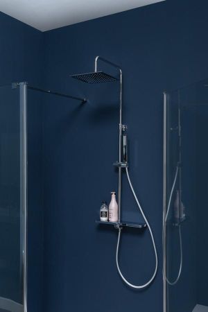 Душевая стойка Aquanet Pragmatic S AF430-70-S-C, с полочкой, артикул AF430-70-S-C