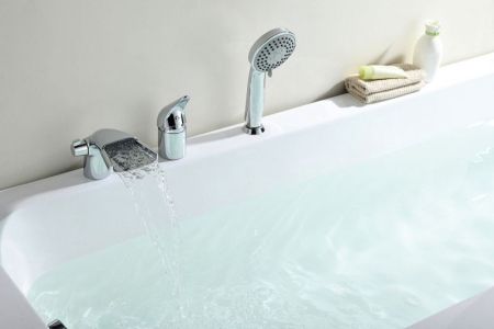 Смеситель на борт ванны Lemark Poseidon LM4245C Хром, артикул LM4245C