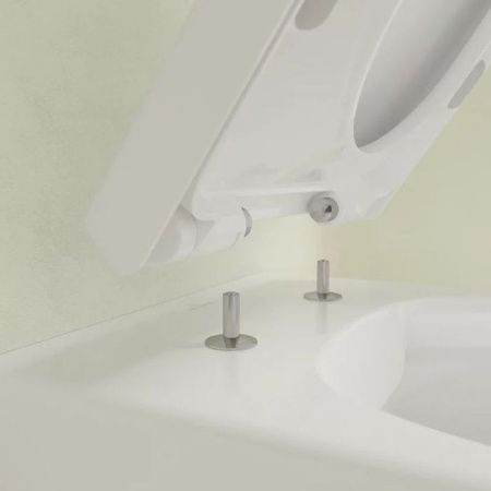 Унитаз, Villeroy&Boch, Avento, безободковый (с открытым смывным краем), тип установки-подвесной, ширина, мм-370, глубина, мм-530, высота, мм-310, форма чаши-овальная, выпуск-горизонтальный, материал-керамика, сиденье-в комплекте, цвет-альпийский белый, с  Унитаз, Villeroy&Boch, Avento, безободковый (с открытым смывным краем), тип установки-подвесной, ширина, мм-370, глубина, мм-530, высота, мм-310, форма чаши-овальная, выпуск-горизонтальный, материал-керамика, сиденье-в комплекте, цвет-альпийский белый, с
