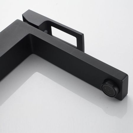 Смеситель для раковины высокий  Raffine F1196H, черный, артикул F1196H